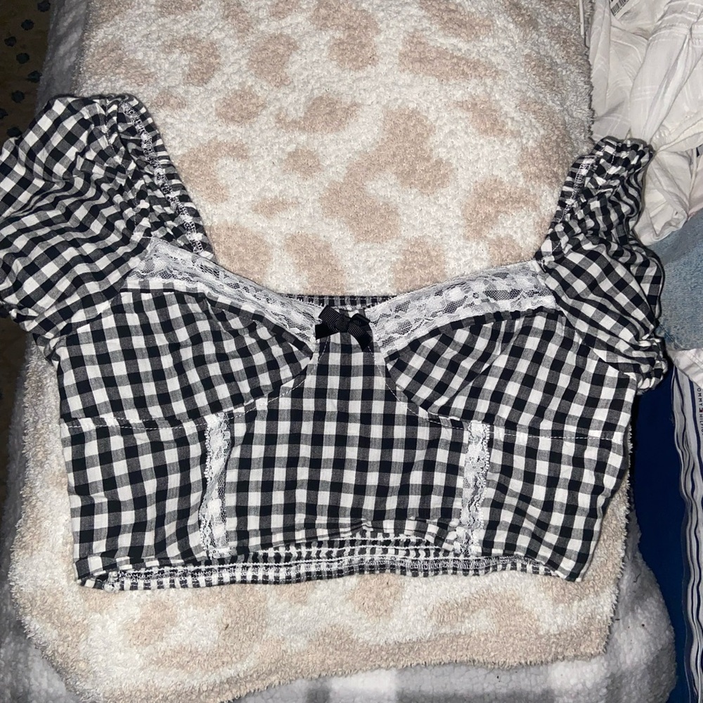 Black and white gingham shirt with lace and bow